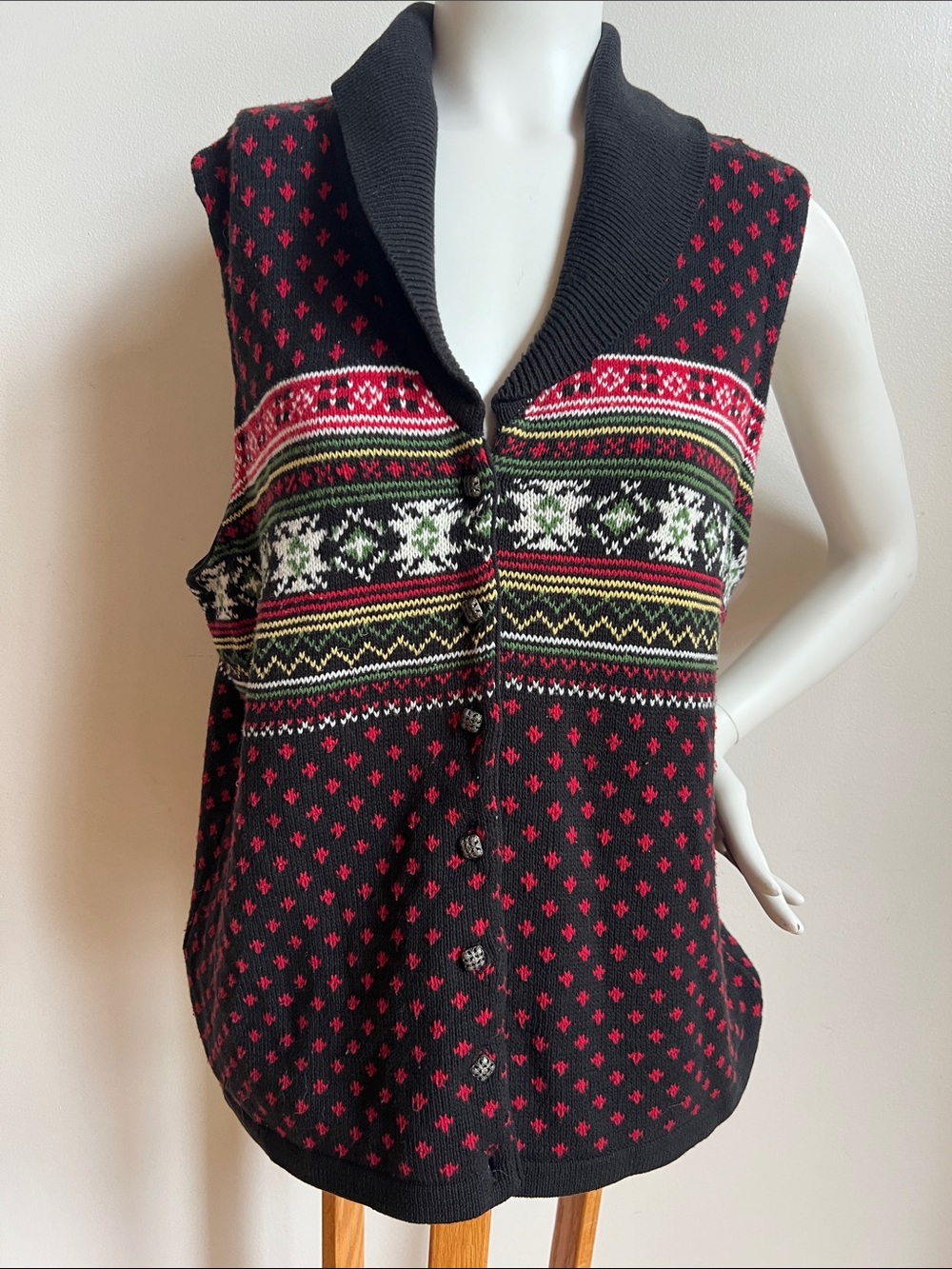 Holiday Fair Isle Button-Front Knit Vest with square button Dale of Norway style